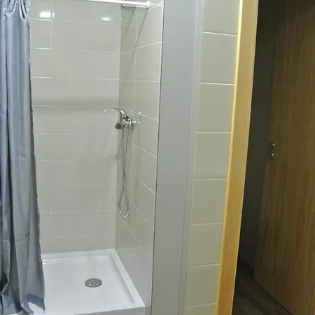 Hostel Criativo Do *