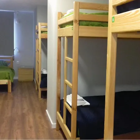 Vandrarhem Criativo Do Sabugueiro (Guarda)