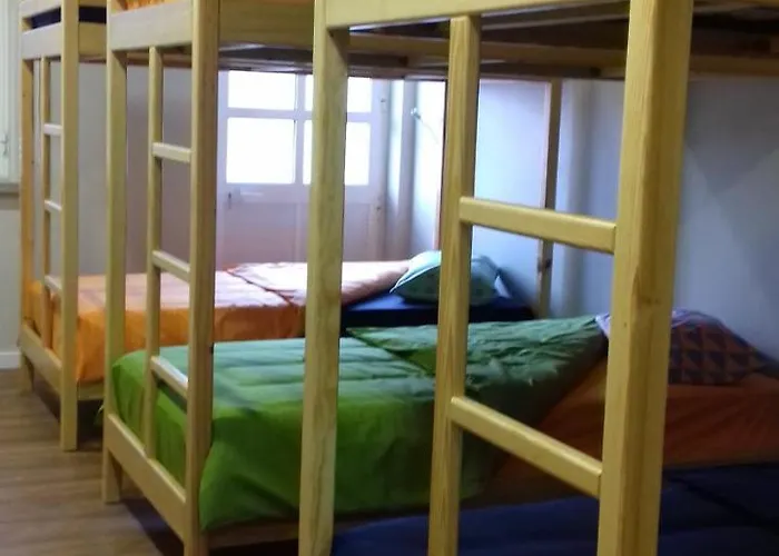 Criativo Do * Sabugueiro (Guarda)